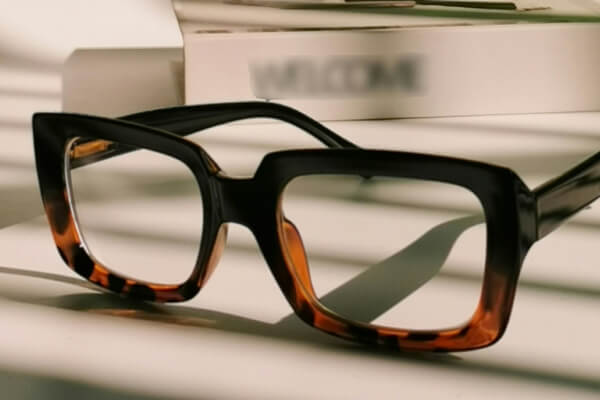 trendy eyeglasses